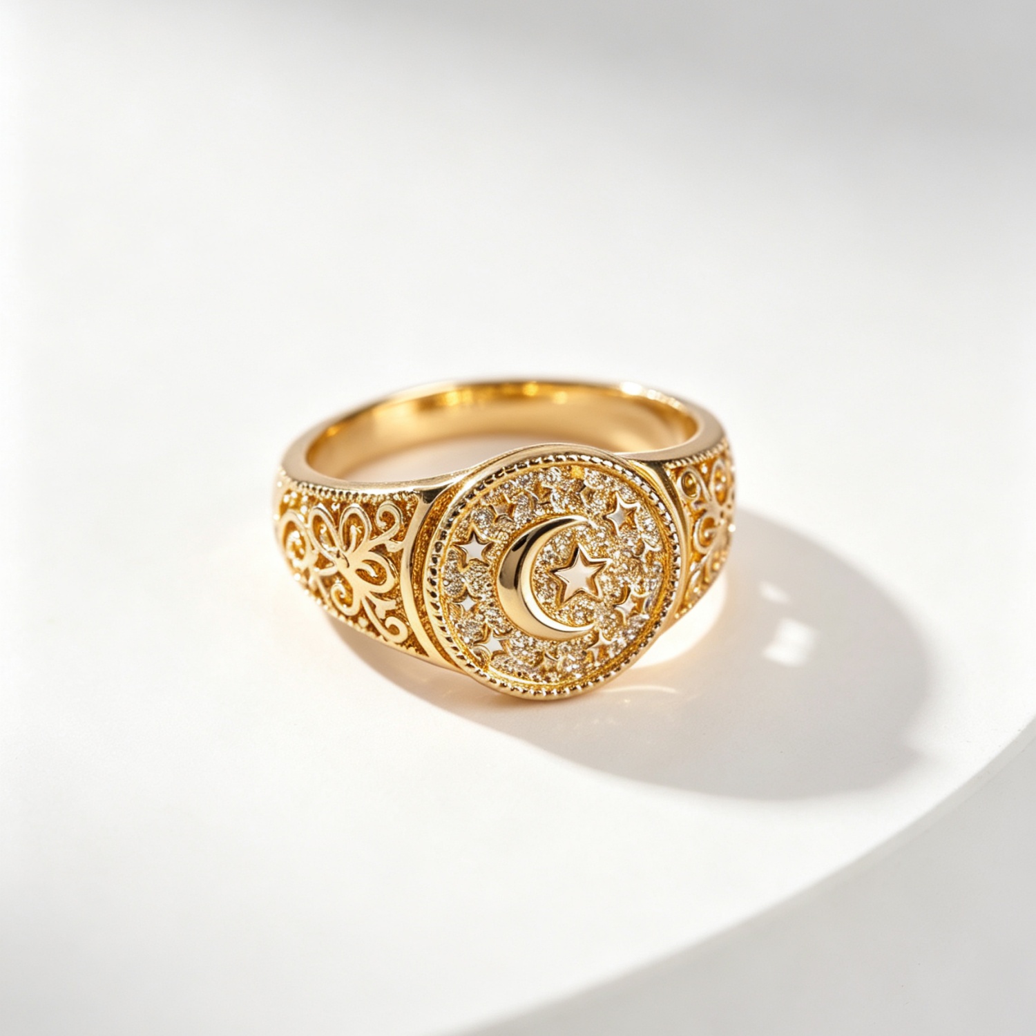 Golden Hollow Pattern Star Moon Ring, Versatile Accessory